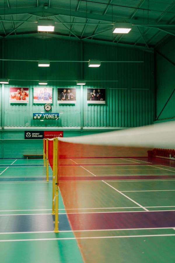 National Badminton Centre Lodge & Health Club 米尔顿凯恩斯 外观 照片
