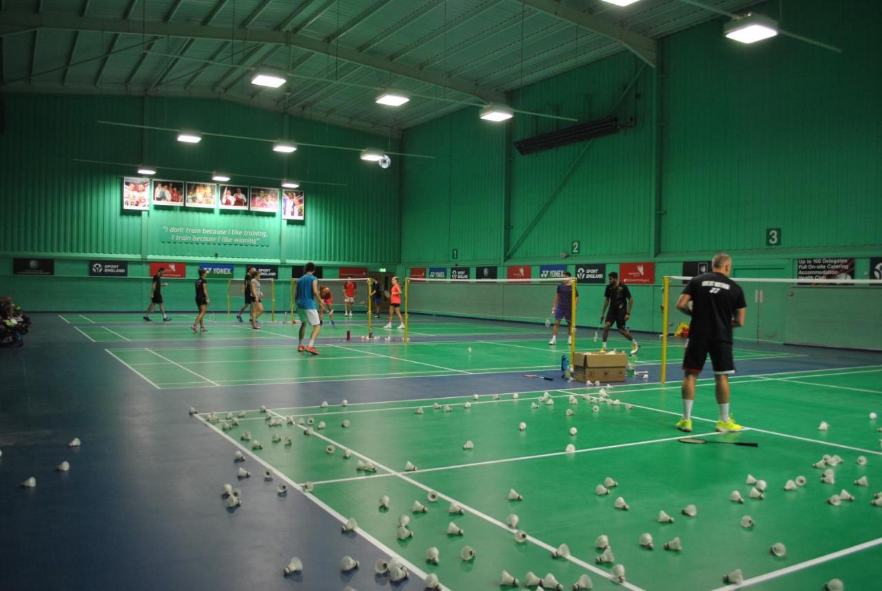 National Badminton Centre Lodge & Health Club 米尔顿凯恩斯 外观 照片
