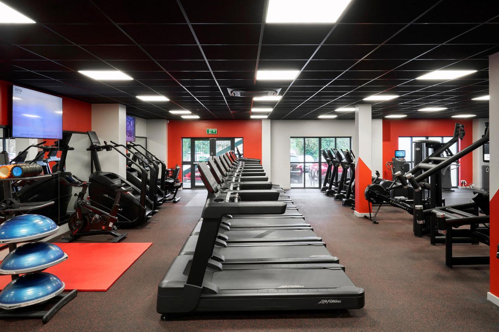 National Badminton Centre Lodge & Health Club 米尔顿凯恩斯 外观 照片